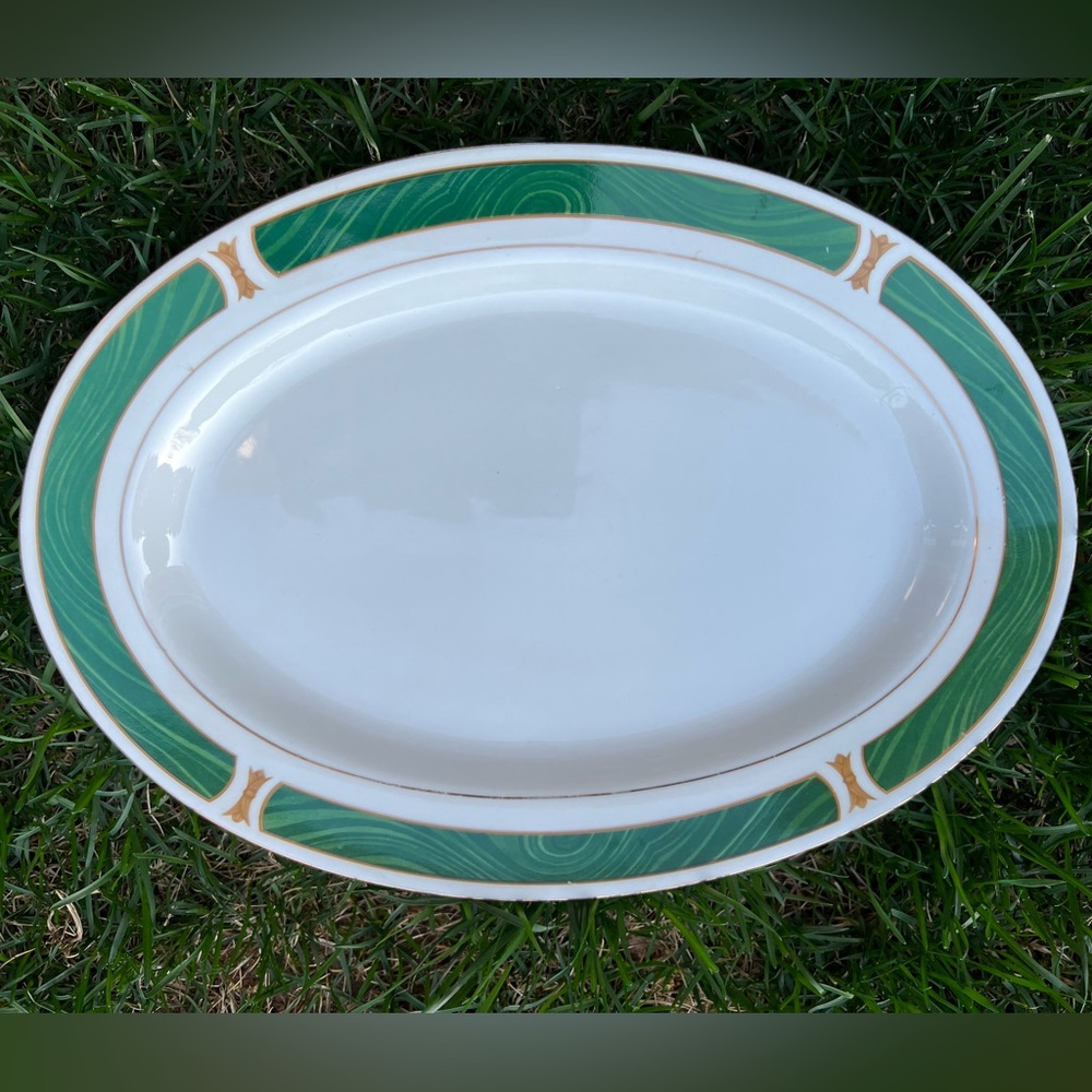 Majesty Fine China Malachite Green Set Gold Trim 8420